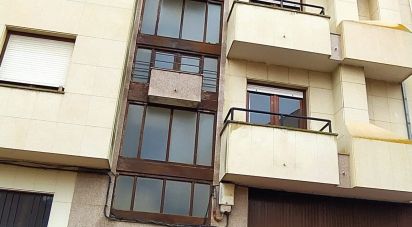 Apartment 4 bedrooms of 143 m² in Benavente (49600)