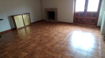 Apartment 4 bedrooms of 143 m² in Benavente (49600)