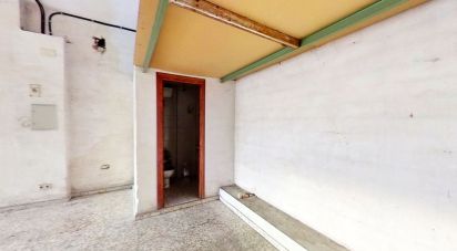 Retail property of 65 m² in Granada (18006)