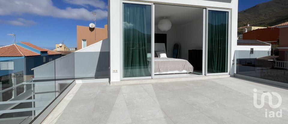 House 4 bedrooms of 400 m² in Adeje Casco (38670)
