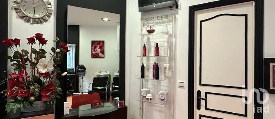 Shop / premises commercial of 22 m² in León (24010)