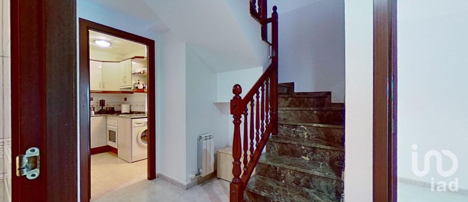 Apartment 3 bedrooms of 111 m² in Vila-Seca (43480)