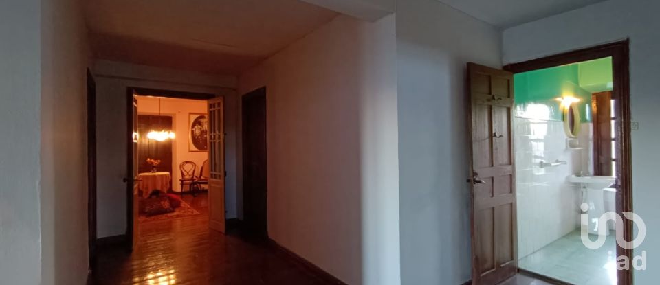 Maison traditionnelle 9 chambres de 1 000 m² à Santa María de Cayón (39694)