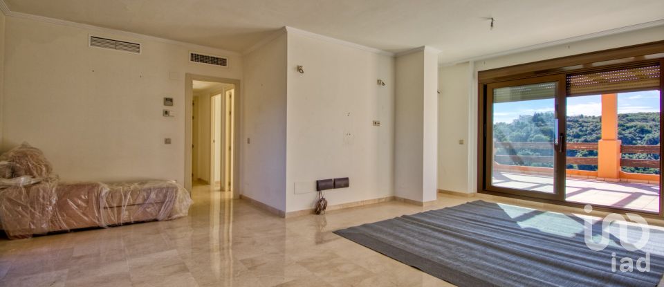Pis 3 habitacions de 220 m² a Casares (29690)