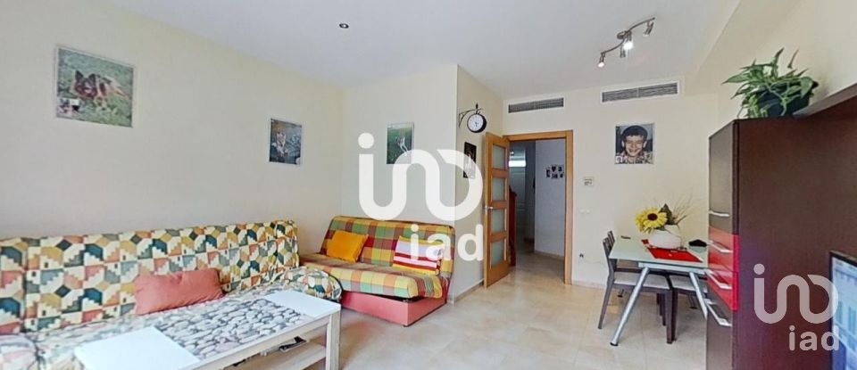 Casa 4 habitacions de 220 m² a Calafell (43820)