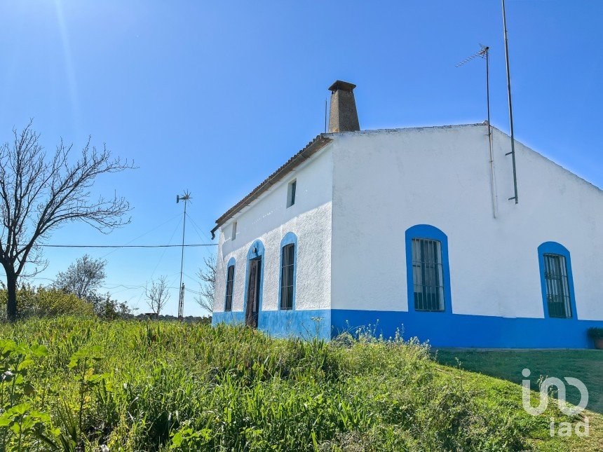 House 4 bedrooms of 257 m² in Fuente de La Corcha (21609)