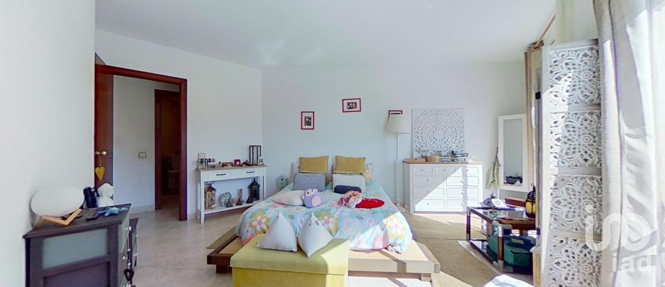 Pis 3 habitacions de 105 m² a Roda de Bara (43883)