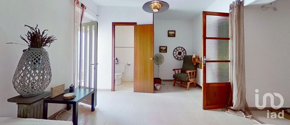 Casa 9 habitaciones de 256 m² en Cocentaina (03820)