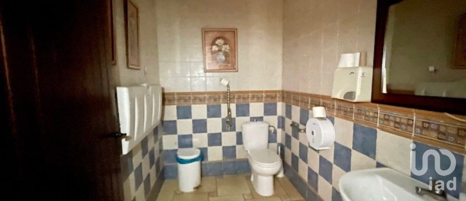 Shop / premises commercial of 216 m² in La Redondela (21430)