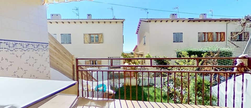 Casa 3 habitacions de 76 m² a Els Garrofers (43880)