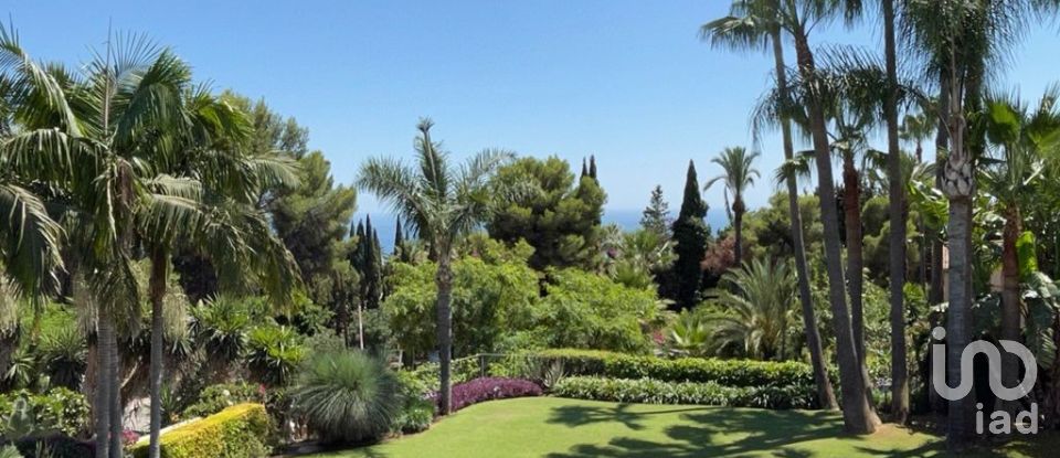 Cottage 6 bedrooms of 850 m² in Marbella (29602)