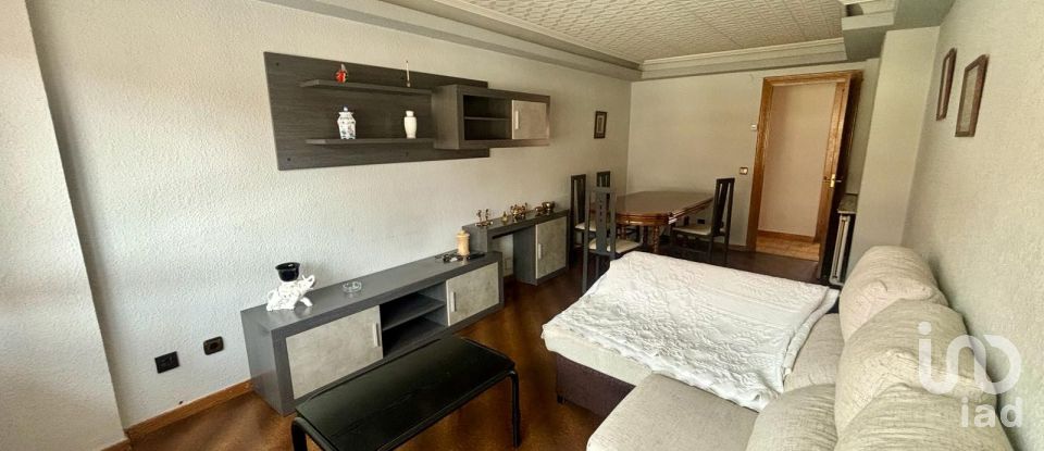 Apartment 3 bedrooms of 78 m² in Navatejera (24193)