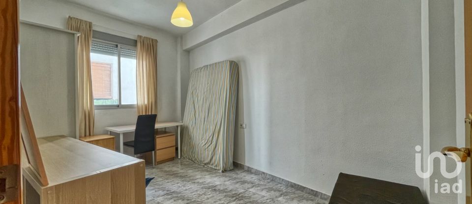 Apartment 3 bedrooms of 108 m² in Oliva (46780)