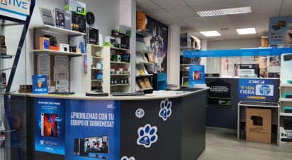 Shop / premises commercial of 61 m² in Cornella de Llobregat (08940)