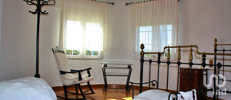 Maison 4 chambres de 182 m² à Vallverda/Valverde (03139)