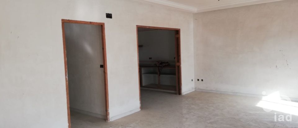 Apartment 4 bedrooms of 167 m² in Pego (03780)