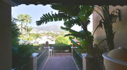 Chalet 4 habitaciones de 474 m² en Marbella (29660)