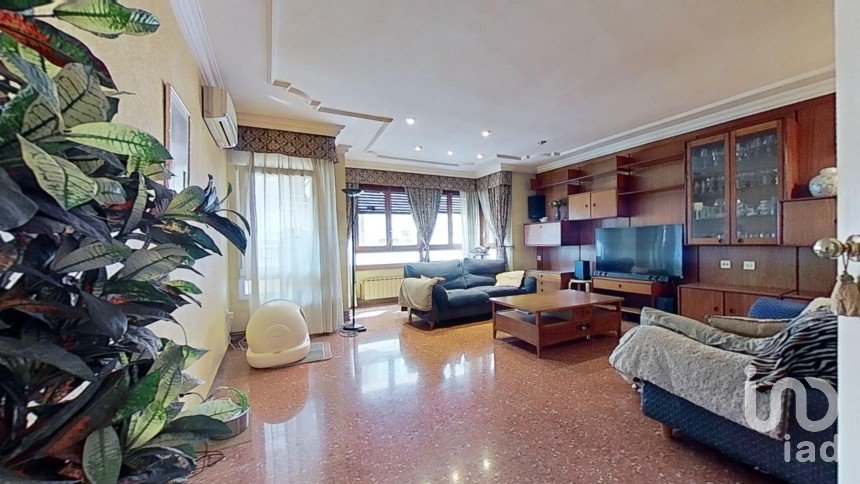 Piso 4 habitaciones de 156 m² en Castellón de la Plana/Castelló de la Plana (12005)