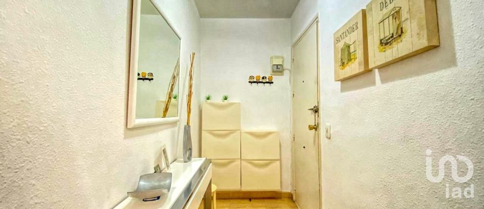 Piso 4 habitaciones de 81 m² en Urbanización Dehesa de Campoamor (03189)