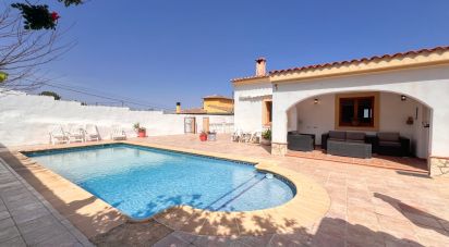 House 6 bedrooms of 374 m² in Oliva (46780)