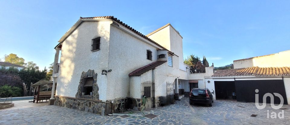 House 4 bedrooms of 300 m² in Alhaurín de la Torre (29130)