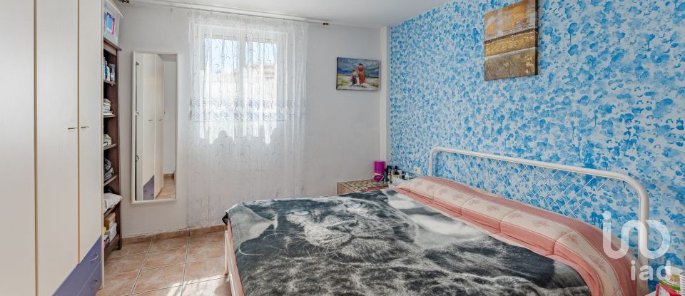 Maison 4 chambres de 211 m² à Buzanada (38627)