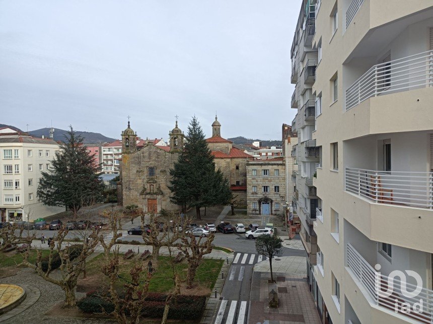 Pis 3 habitacions de 68 m² a Vilagarcía de Arousa (36600)