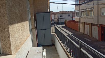 Piso 3 habitaciones de 106 m² en Santa María del Páramo (24240)