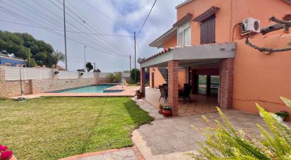 Cottage 4 bedrooms of 161 m² in Torreblanca (12596)