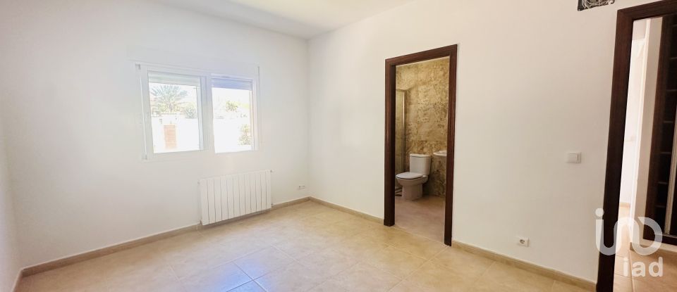 Xalet 5 habitacions de 150 m² a Partida Pisnella (03111)