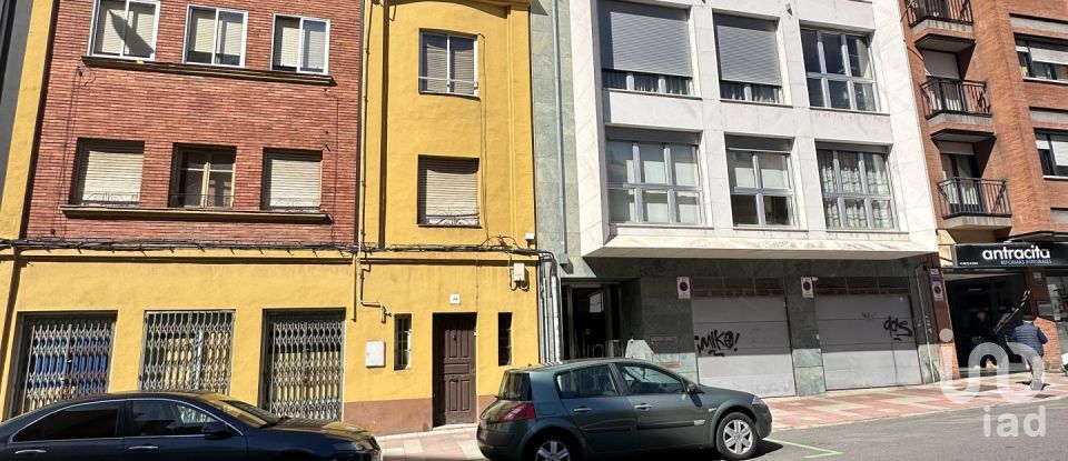 Casa 8 habitaciones de 194 m² en León (24004)