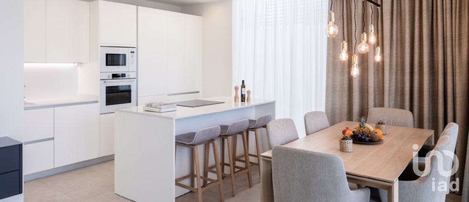 Apartment 3 bedrooms of 300 m² in Costa Adeje-San Eugenio (38660)