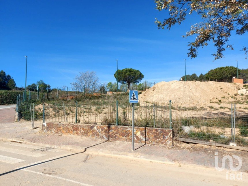 Terra de 824 m² a Sant Esteve Sesrovires (08635)