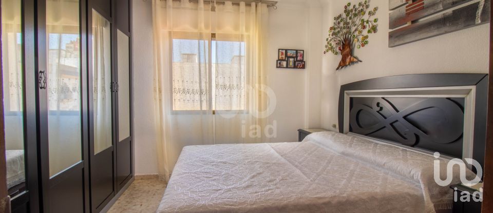 Pis 3 habitacions de 95 m² a Huelva (21007)