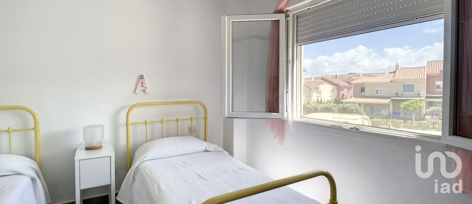 Demeure 2 chambres de 119 m² à Zahara de Los Atunes (11393)