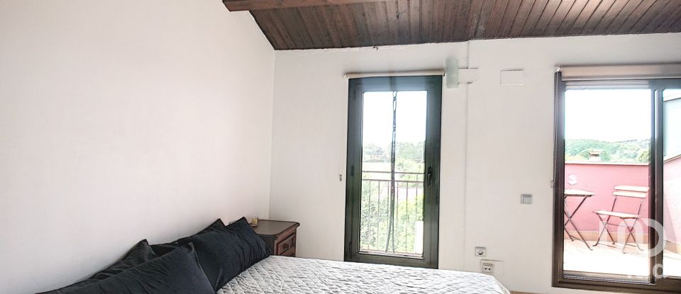 Dúplex 3 habitaciones de 84 m² en Santa Eulalia de Ronçana (08187)