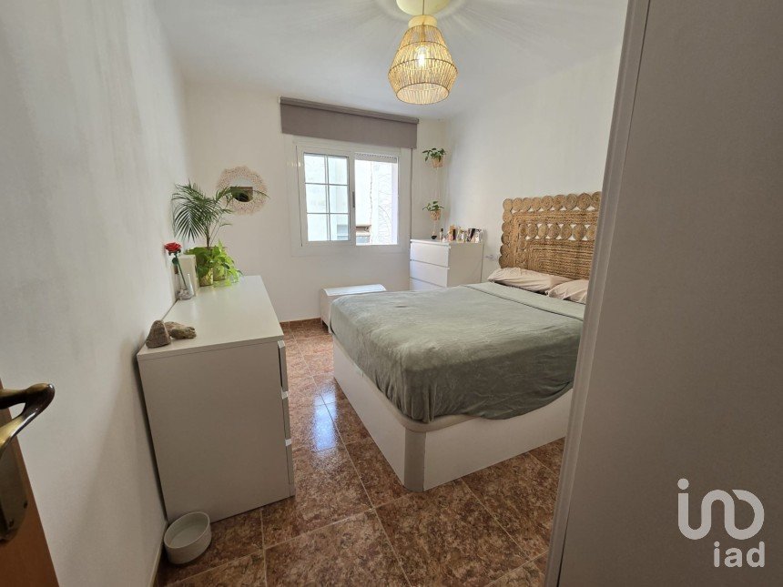 Pis 3 habitacions de 70 m² a Santa Coloma de Gramenet (08921)