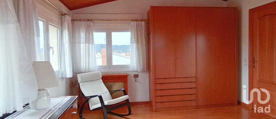 Gîte 5 chambres de 271 m² à Piera (08784)