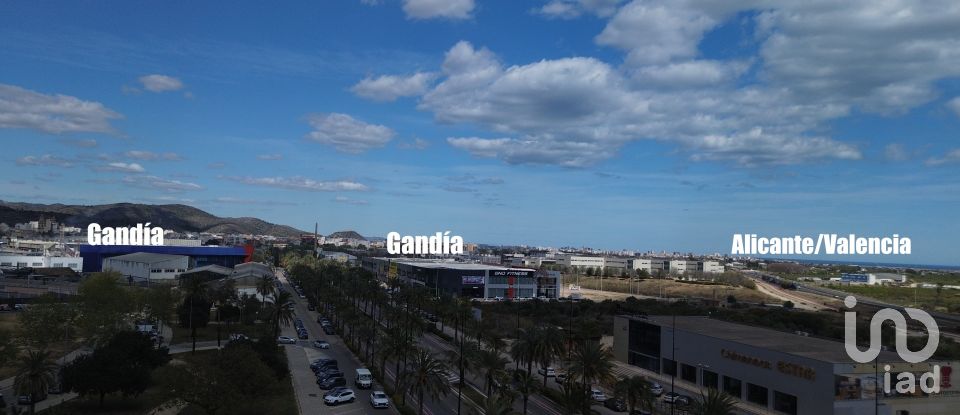 Botiga / Local comercial de 201 m² a Gandía (46701)