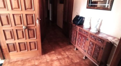 Apartment 4 bedrooms of 143 m² in Benavente (49600)