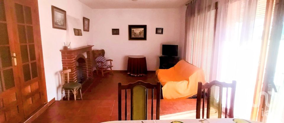 Casa 6 habitacions de 180 m² a Uleila del Campo (04279)