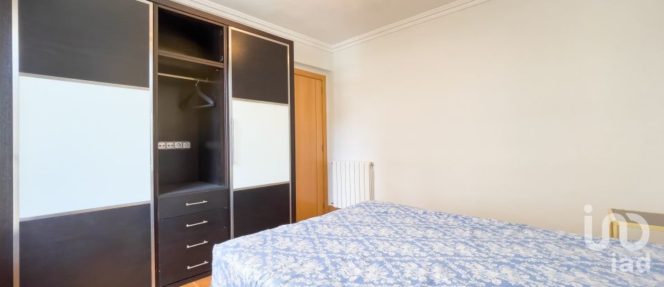 Apartment 3 bedrooms of 77 m² in Irun (20301)