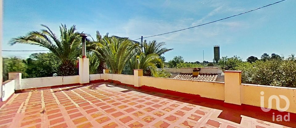 House 5 bedrooms of 450 m² in Valls (43800)