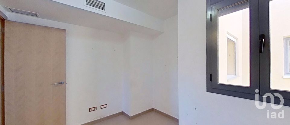 Appartement 2 chambres de 75 m² à Mont-Roig del Camp (43300)