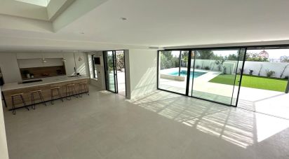 Lodge 5 bedrooms of 362 m² in Sitges (08870)