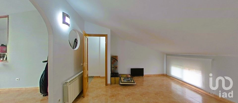 Casa 6 habitacions de 236 m² a Lleida (25001)