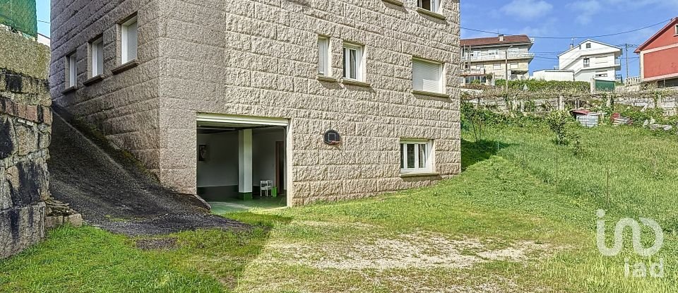 Casa 3 habitaciones de 338 m² en Balea (36988)