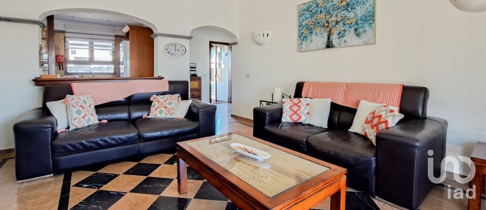 Maison 2 chambres de 90 m² à Playa Blanca (35580)
