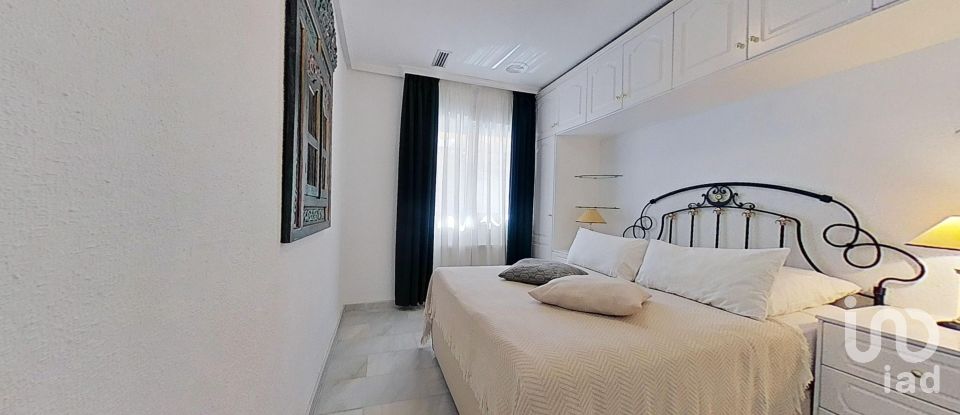 Maison 4 chambres de 243 m² à Urbanización Dehesa de Campoamor (03189)