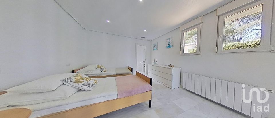 House 4 bedrooms of 243 m² in Urbanización Dehesa de Campoamor (03189)